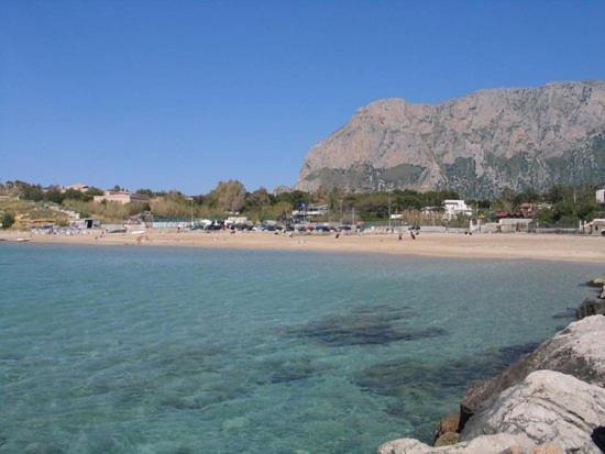 Appartamentino Cinisi Bagian luar foto